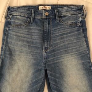 Hollister jeans